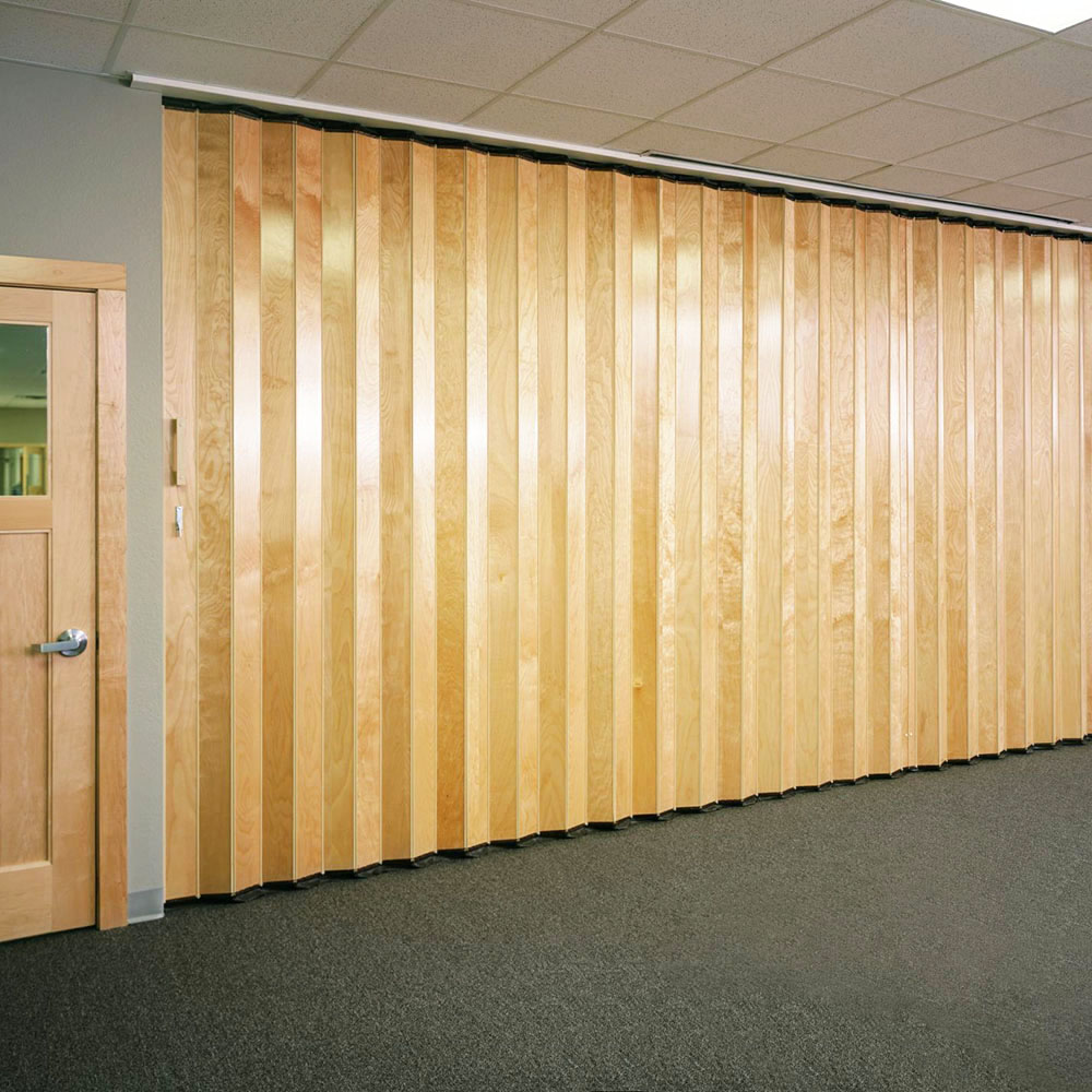 Woodfold S-3300H Accordion Room Dividers