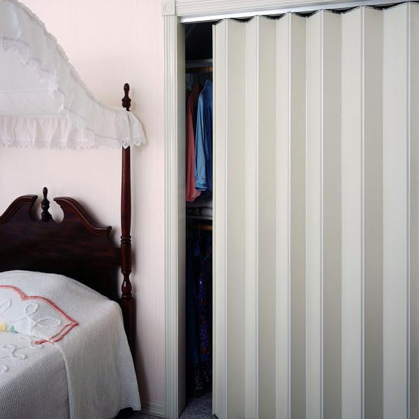 Woodfold S-140V Residential Accordion Closet Doors